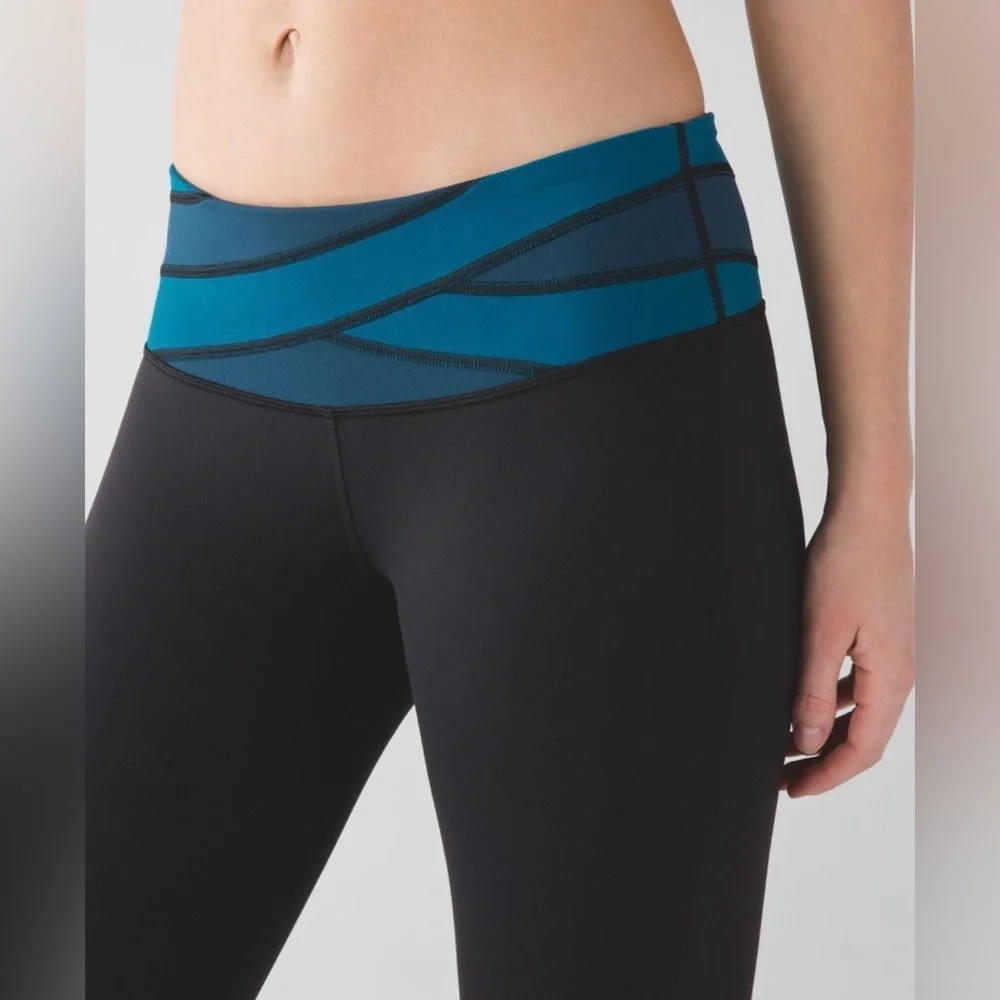 Lululemon Wunder Under Crop III Legging Black Tofino Teal Alberta‎ Lake, Size 4